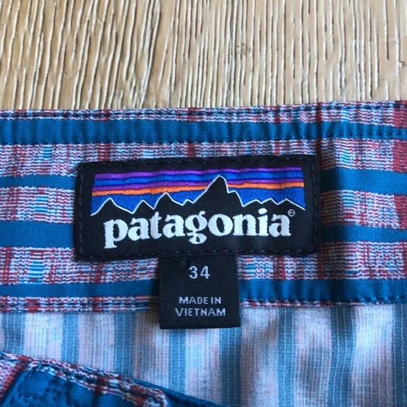 Patagonia swim trunks size M NEW Price Firm !